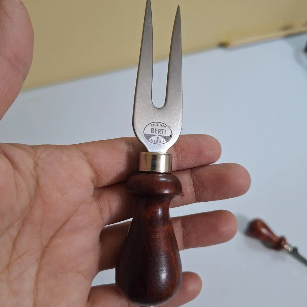 3 Coltellerie Berti Scarperia 1 Parmigiano‎ Reggiano Cheese Knife Set Wood
